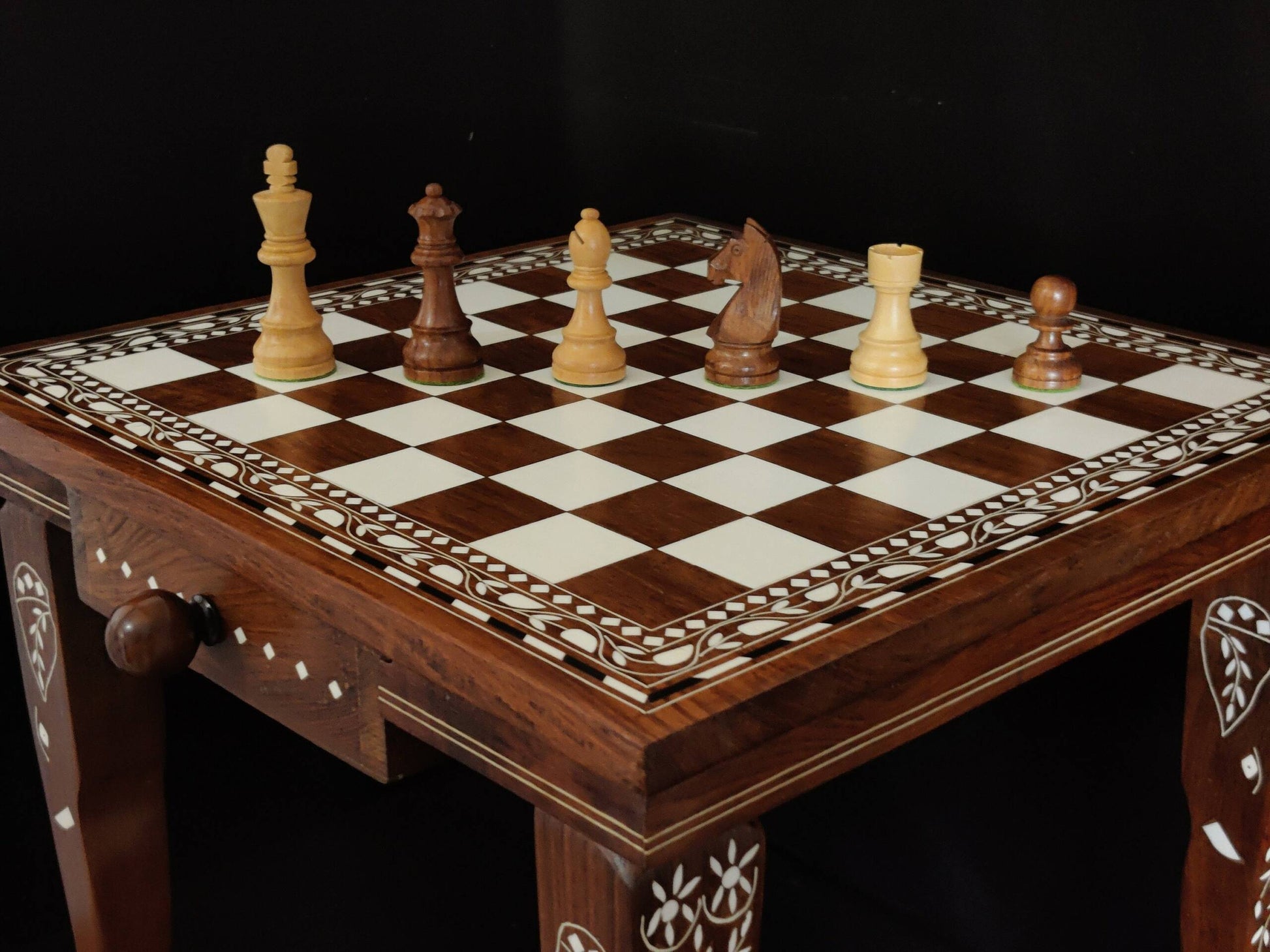 Wood Chess Pieces Set