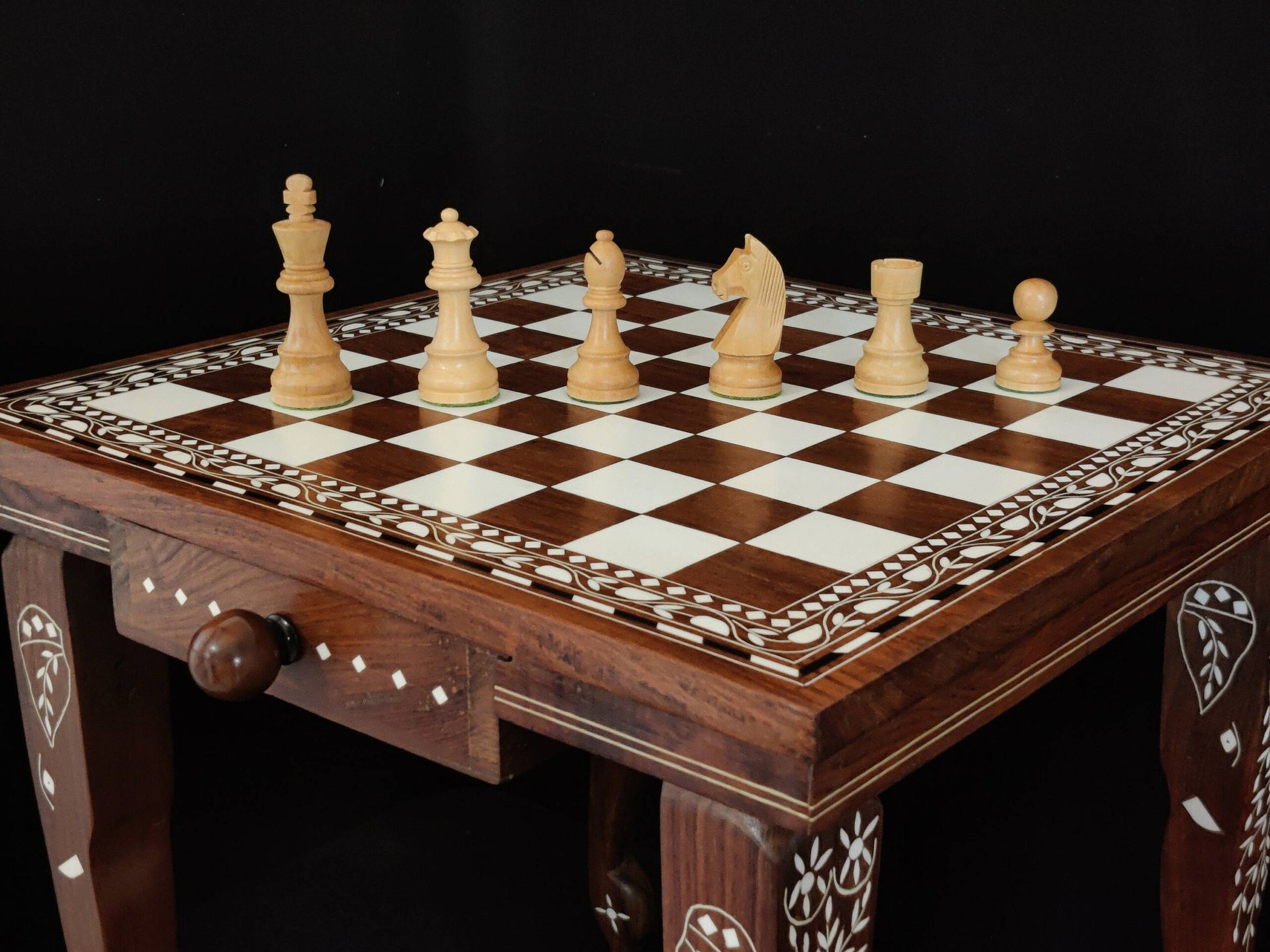 Wood Chess Pieces Set