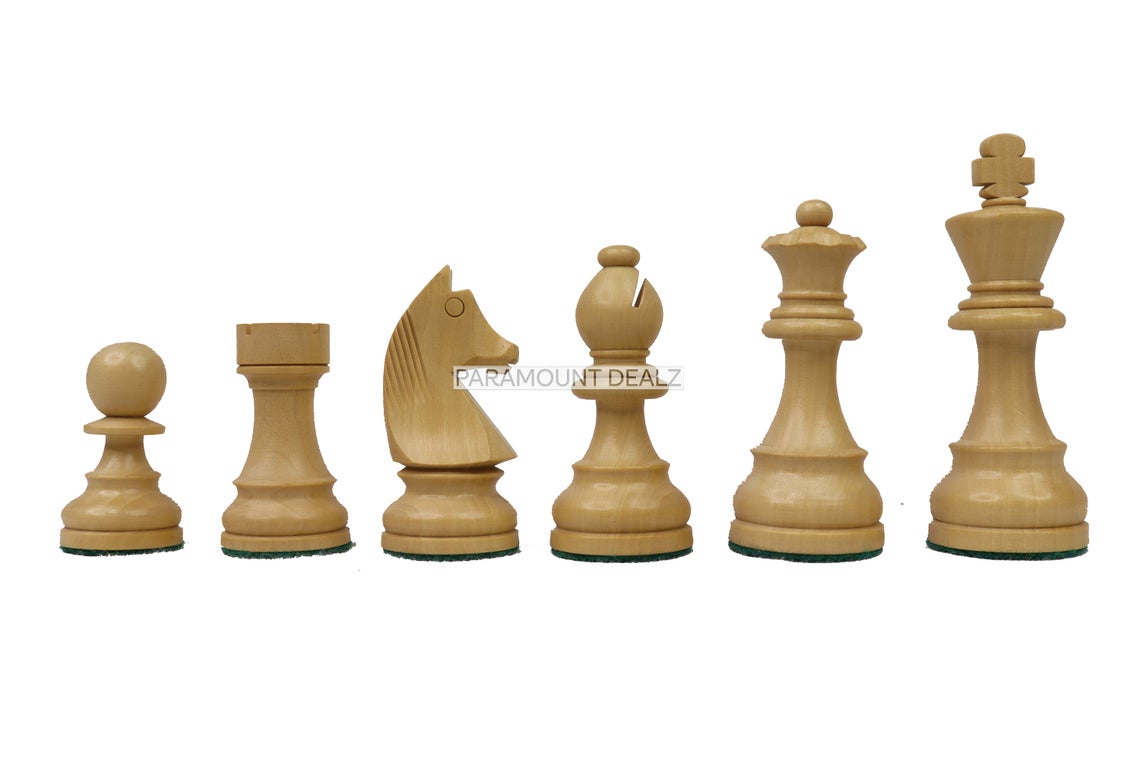 Style Wooden Chess Board