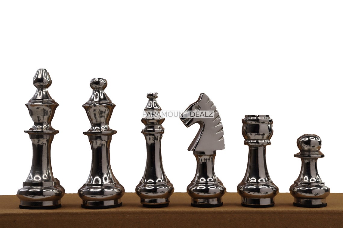 Handcrafted Aluminium Metal 32 Chess Pieces Set and Wooden Chess Pieces Box