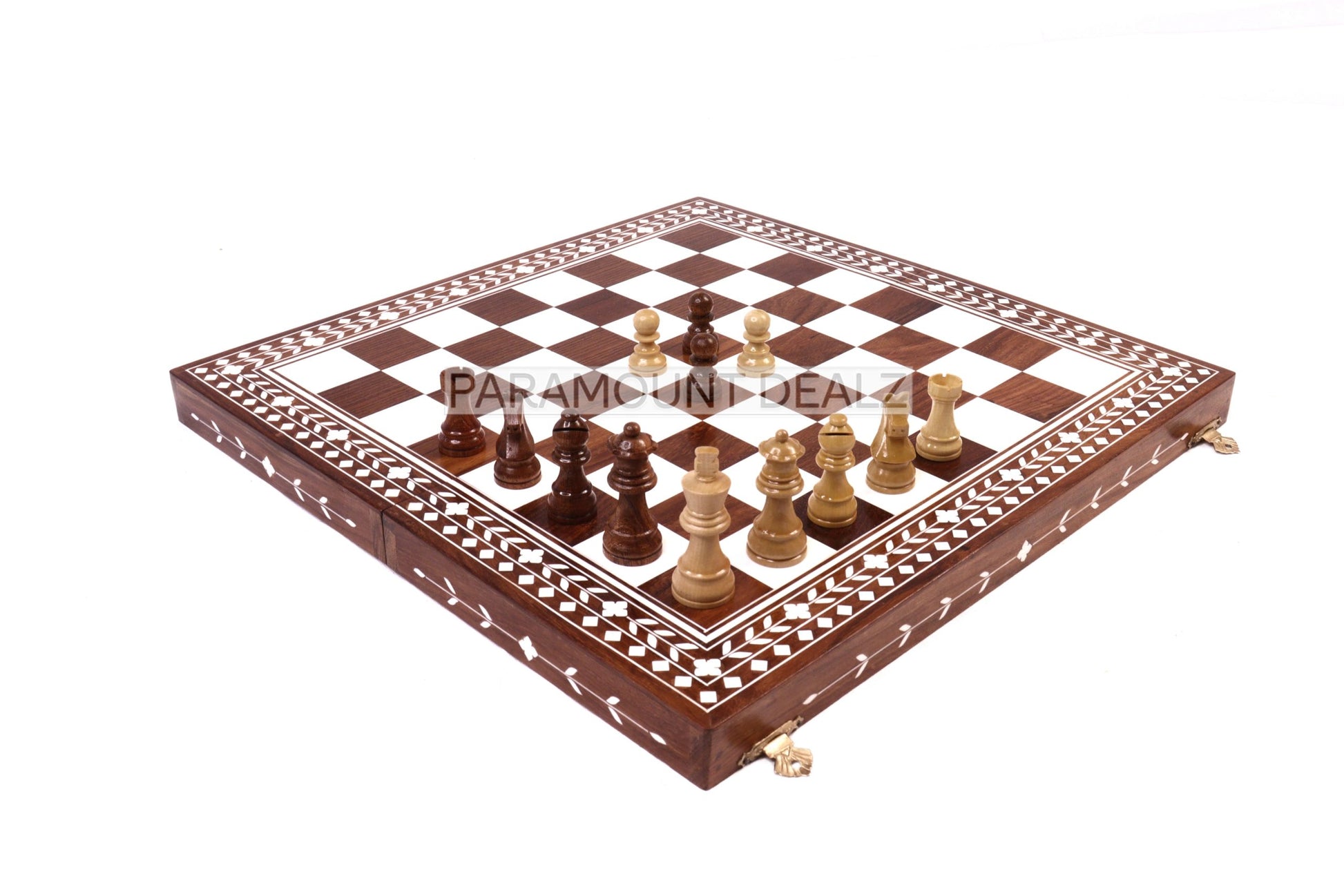 WOODEN FOLDING CHESS SET WITH WOODEN STAUNTION COINS