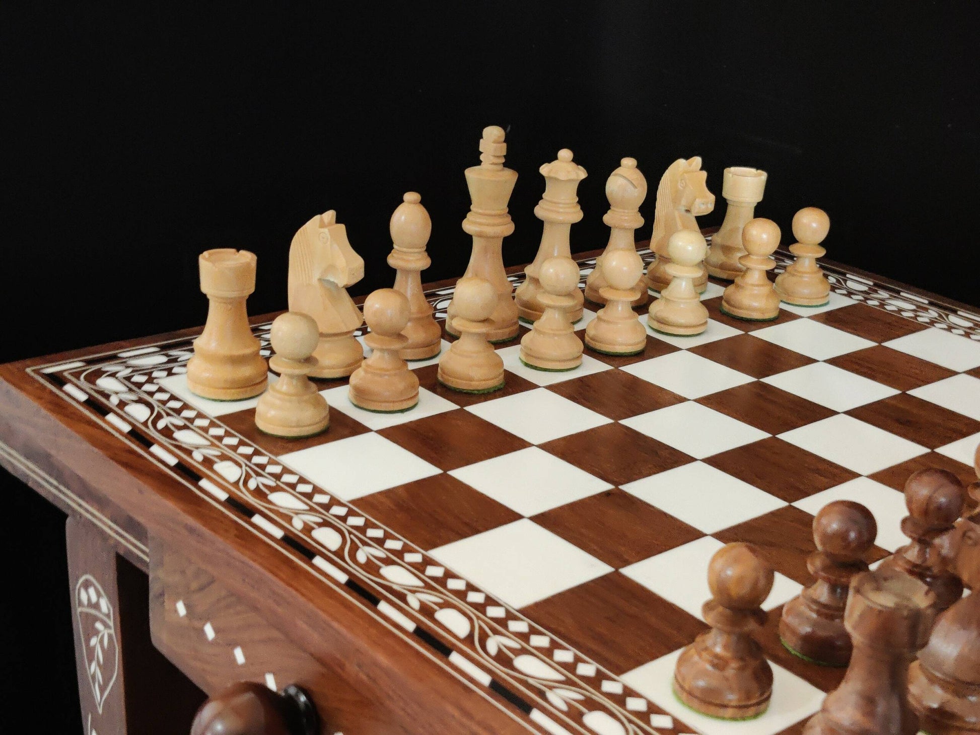 Wood Chess Pieces Set